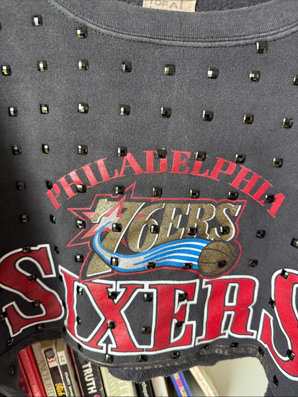 Furst of a kind vintage cropped sweatshirt Philadelphia sixers - Picture 2 of 3